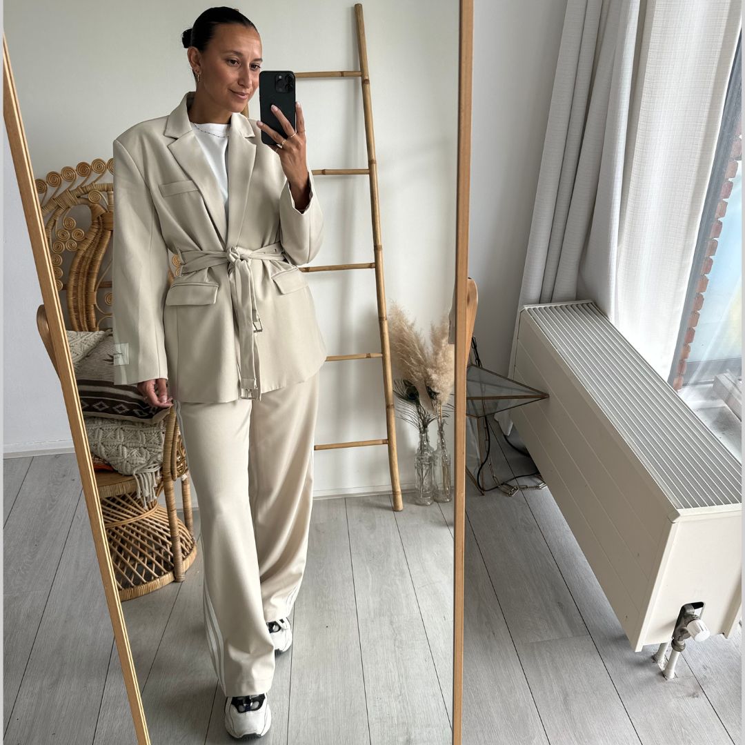 Ambika Studio Pants Kit