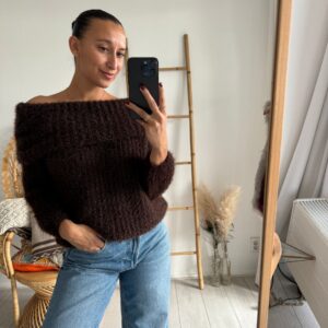 Off Shoulder Knit Brown