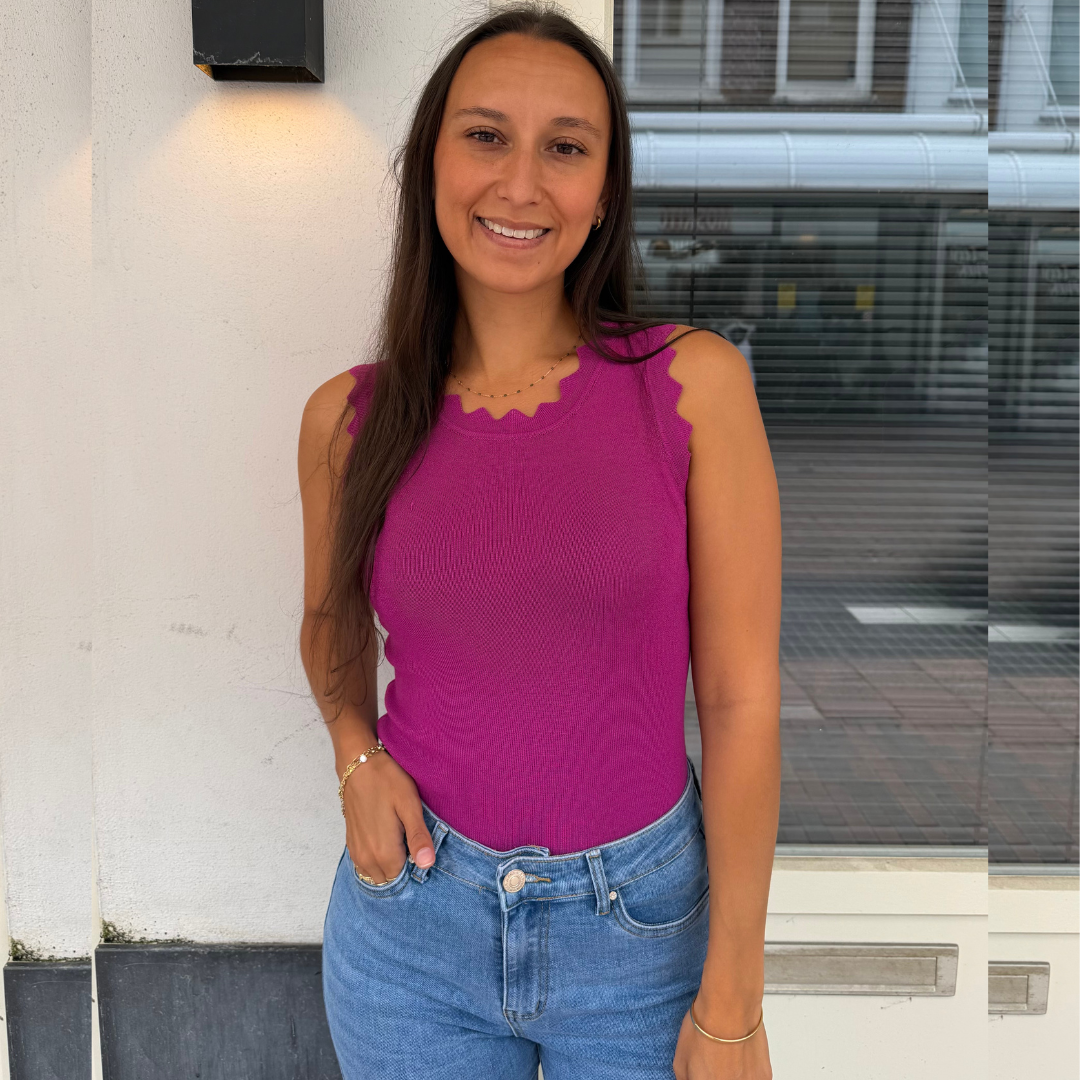Georgenne Top Magenta