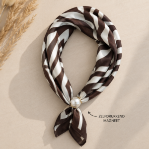Scarf met magneetsluiting