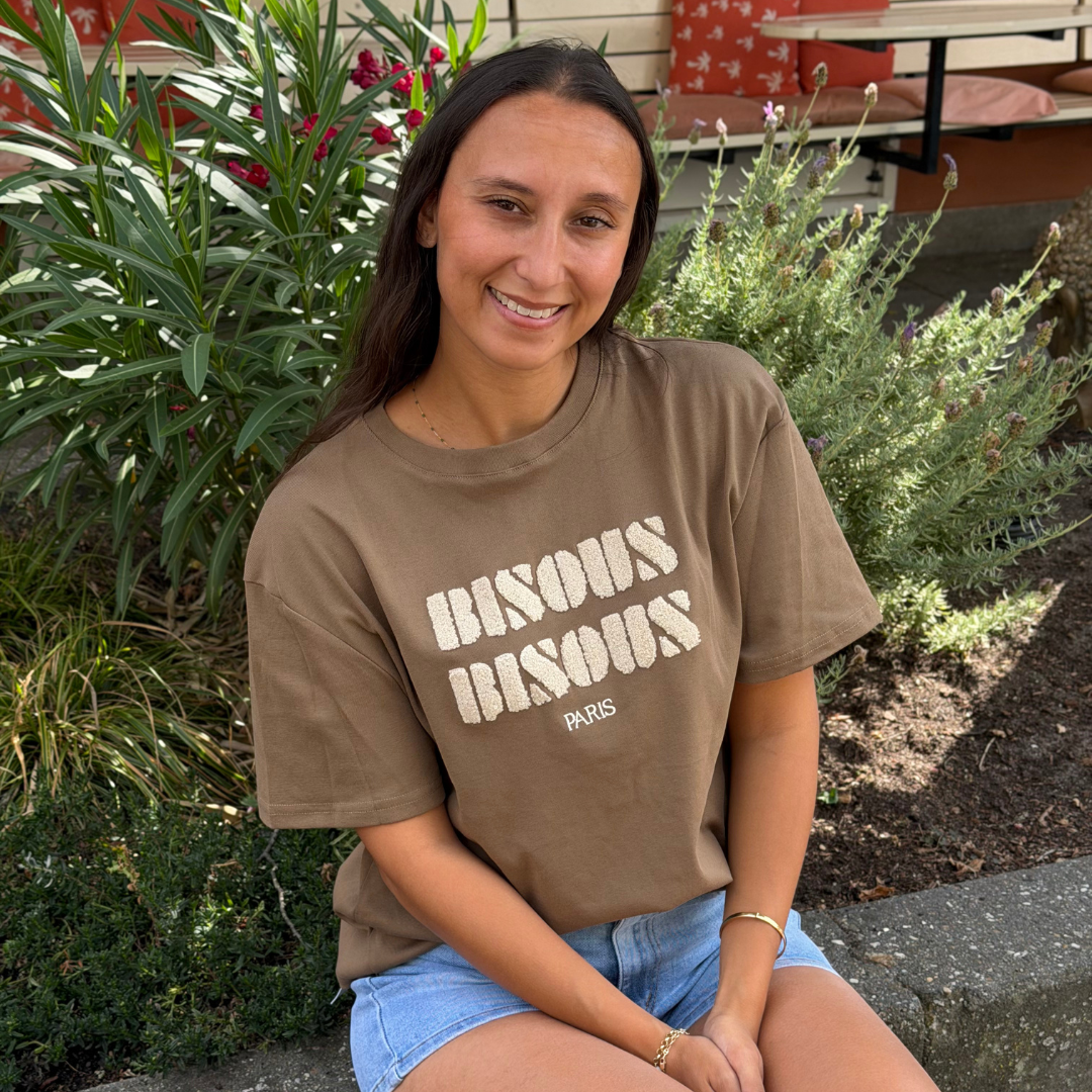 Ambika Studio T-shirt Bisous Bisous -Brown Beige